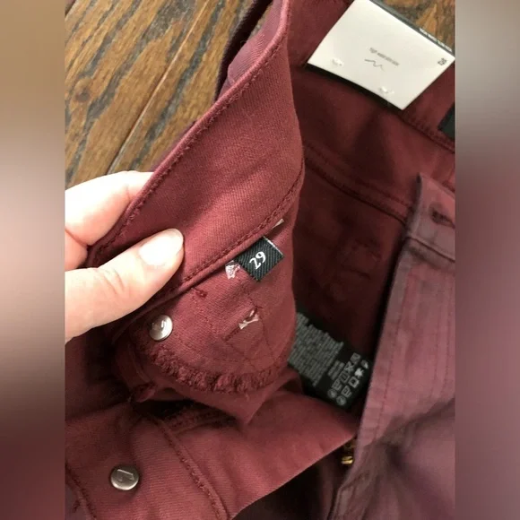 7 for all Mankind Women’s 29 High Waist Slim Kick Cropped Jeans in Ruby - NWT! - Picture 8 of 16